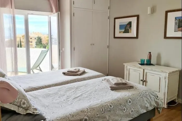Breathtaking Ocean Views In Da #1992 Apartment *